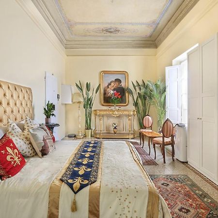Lullaby Suite Near Palazzo Vecchio And Piazza Signoria -Hosted By Sweetstay Florence Extérieur photo